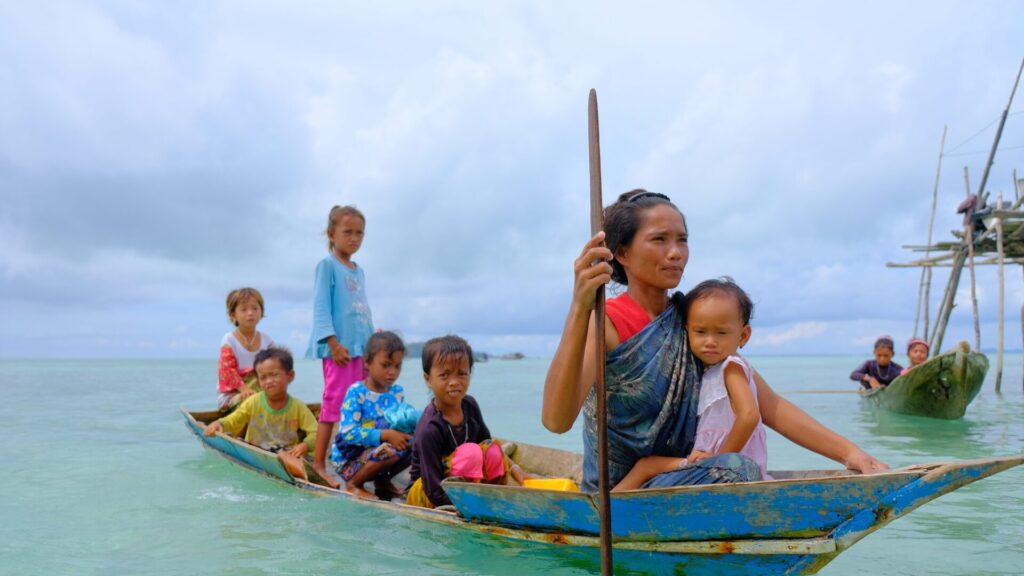 Scientists have been studying Bajau: Underwater, they can last 10 minutes without oxygen