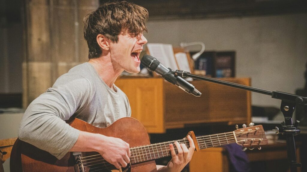 Singing works as therapy: it's surprisingly good for your health