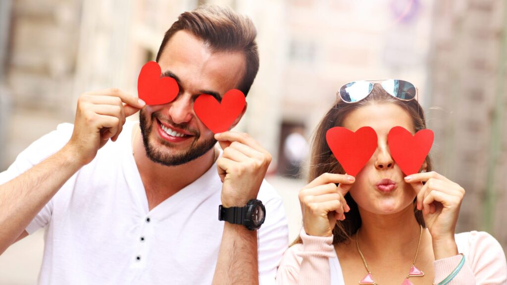 You ask: Does he like me, or am I imagining things? The answer is in these details