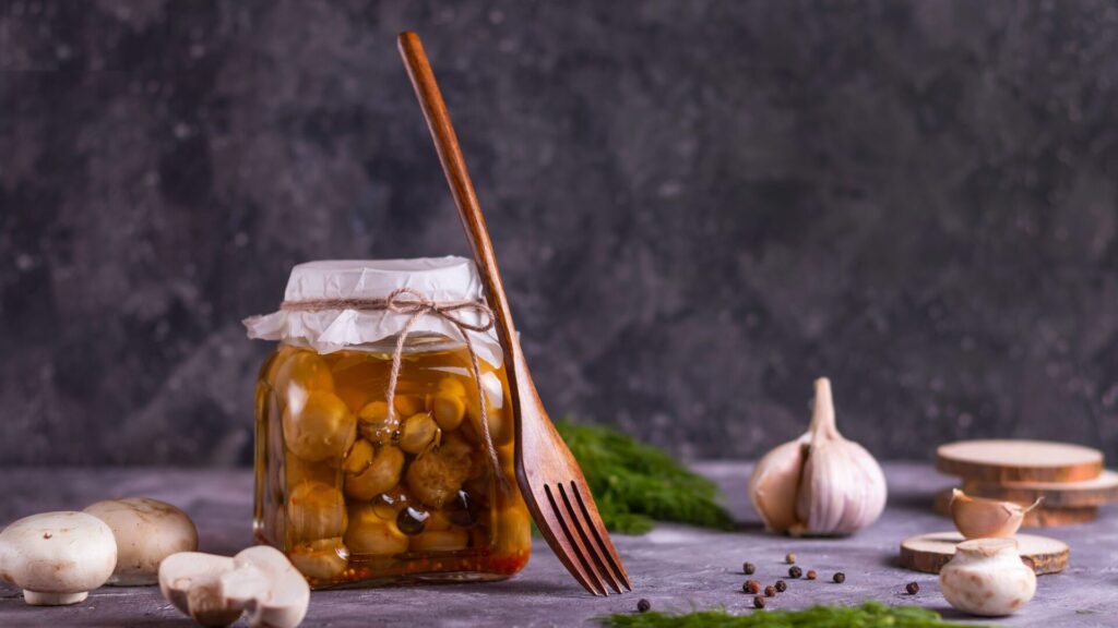 People are making fermented garlic at home, and you might start too when you discover how effective it is