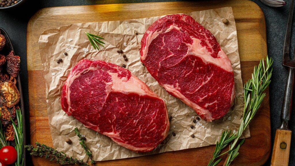 Drugs, alcohol and red meat: what can be most harmful to our intestines